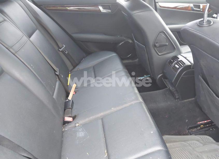 Photo 8 of 2009 Mercedes-benz C 300 LUXURY/SPORT (VIN WDDGF54XX9R060030)