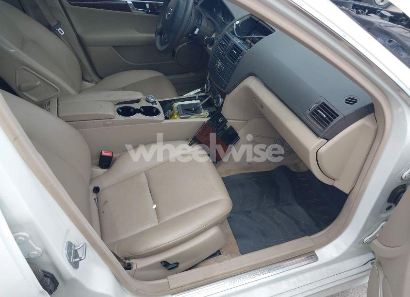 Photo 5 of 2009 Mercedes-benz C 300 LUXURY/SPORT (VIN WDDGF54XX9R068595)