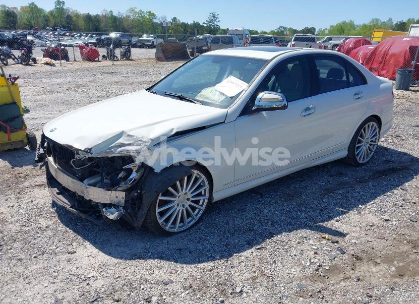Photo 2 of 2009 Mercedes-benz C 350 SPORT (VIN WDDGF56X39R043020)