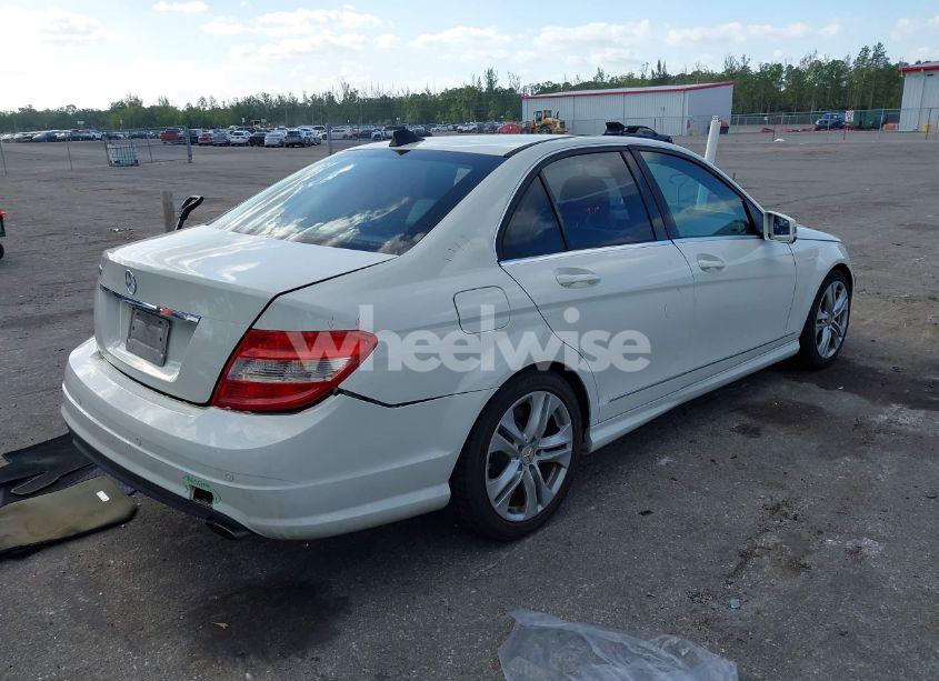Photo 4 of 2011 Mercedes-benz C 300 LUXURY/SPORT (VIN WDDGF5EB0BA483531)