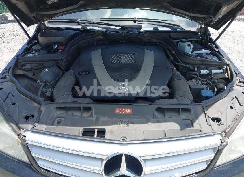 Photo 10 of 2010 Mercedes-benz C 300 LUXURY/SPORT (VIN WDDGF5EB1AR100132)