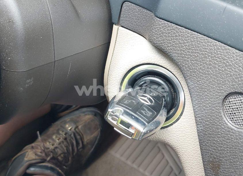 Photo 11 of 2011 Mercedes-benz C 300 LUXURY/SPORT (VIN WDDGF5EB1BA509120)