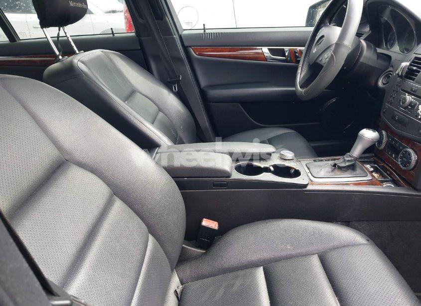 Photo 5 of 2011 Mercedes-benz C 300 LUXURY/SPORT (VIN WDDGF5EB1BR135383)