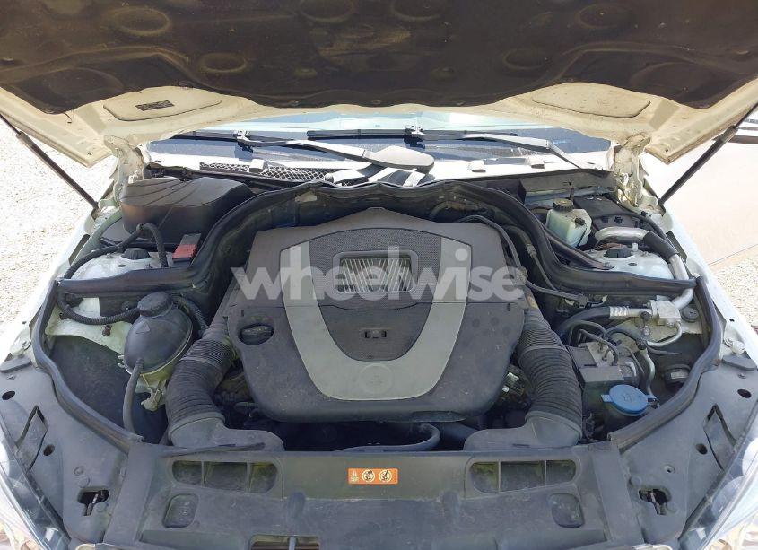 Photo 10 of 2011 Mercedes-benz C 300 (VIN WDDGF5EB2BR167341)