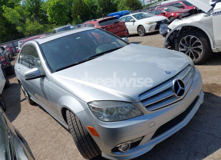 2010 Mercedes-benz C 300 LUXURY/SPORT (VIN WDDGF5EB3AF469303) main photo
