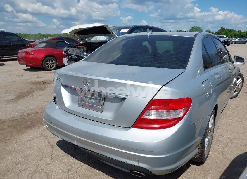 Photo 4 of 2010 Mercedes-benz C 300 LUXURY/SPORT (VIN WDDGF5EB3AF469303)