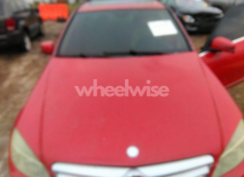 Photo 10 of 2010 Mercedes-benz C 300 (VIN WDDGF5EB3AR099873)