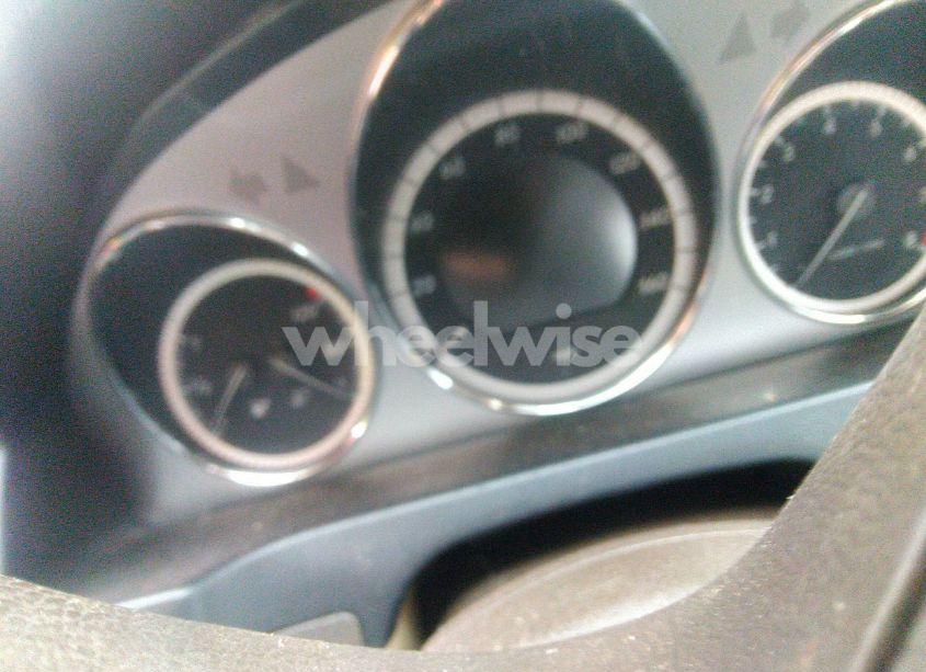 Photo 7 of 2010 Mercedes-benz C 300 (VIN WDDGF5EB3AR099873)