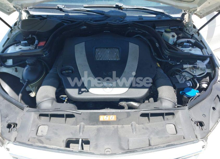 Photo 10 of 2011 Mercedes-benz C 300 LUXURY/SPORT (VIN WDDGF5EB3BA417698)