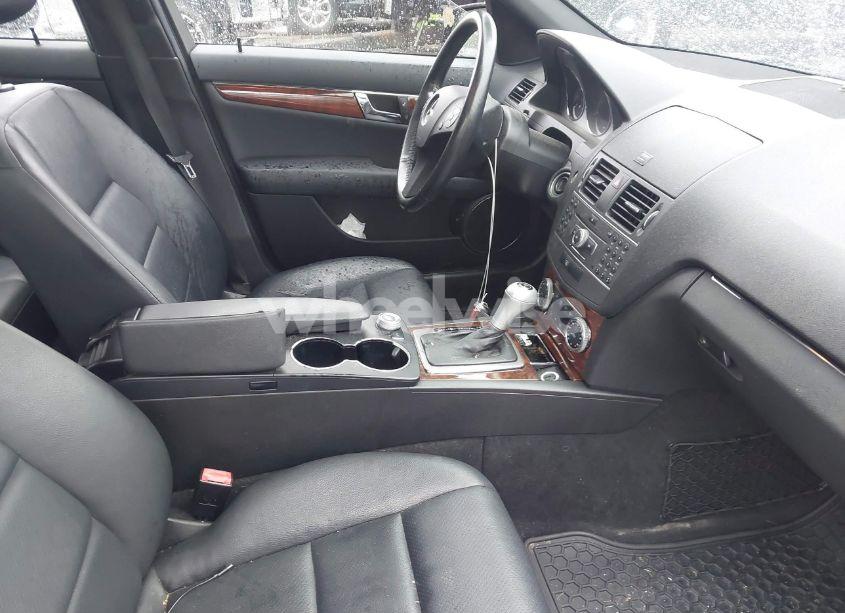 Photo 5 of 2011 Mercedes-benz C 300 LUXURY/SPORT (VIN WDDGF5EB3BR178428)