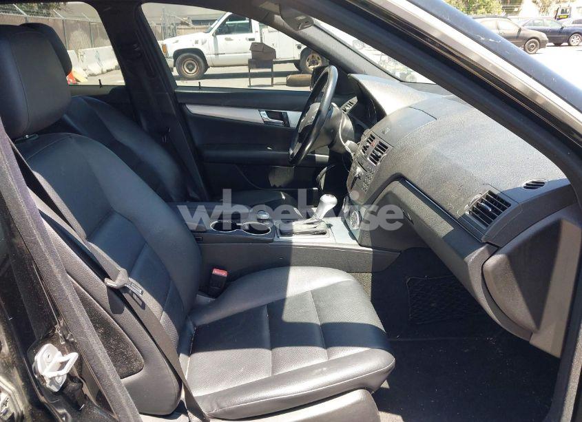 Photo 5 of 2010 Mercedes-benz C 300 LUXURY/SPORT (VIN WDDGF5EB4AF424645)