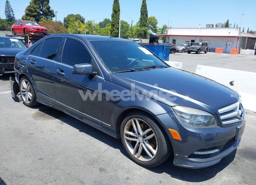 2011 Mercedes-benz C 300 LUXURY/SPORT (VIN WDDGF5EB5BA466188) main photo
