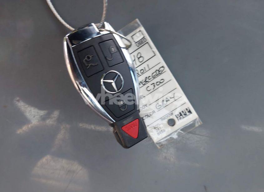 Photo 11 of 2011 Mercedes-benz C 300 LUXURY/SPORT (VIN WDDGF5EB5BA502378)