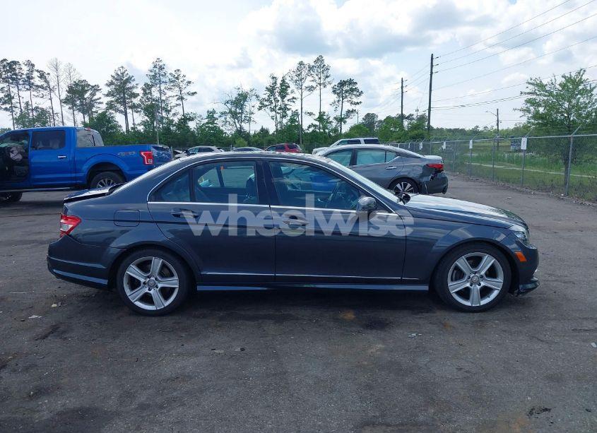 Photo 13 of 2011 Mercedes-benz C 300 LUXURY/SPORT (VIN WDDGF5EB5BA502378)