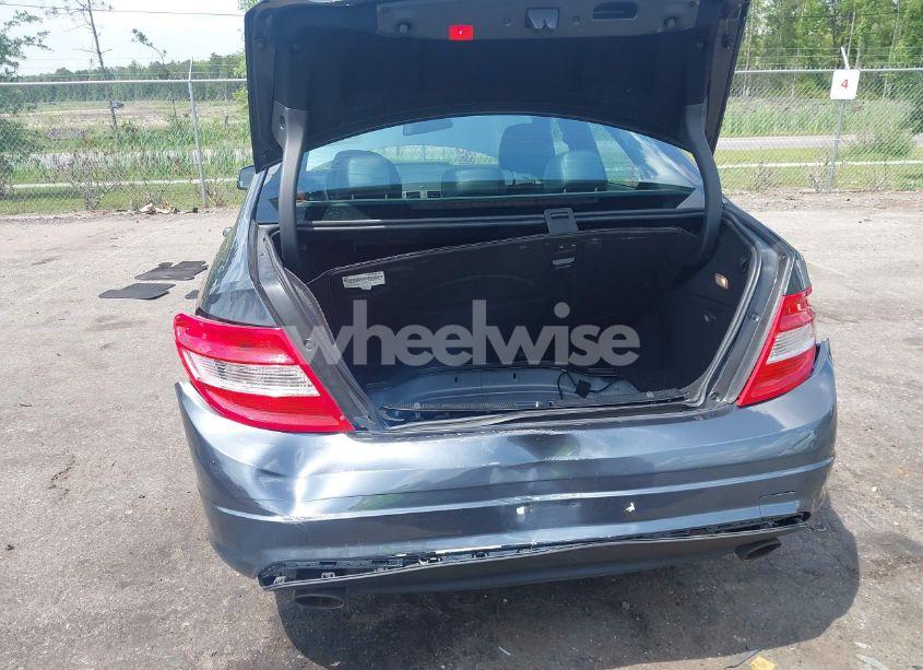 Photo 6 of 2011 Mercedes-benz C 300 LUXURY/SPORT (VIN WDDGF5EB5BA502378)