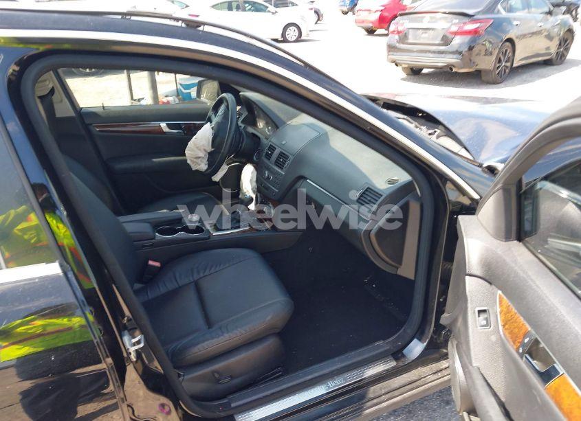 Photo 5 of 2011 Mercedes-benz C 300 LUXURY/SPORT (VIN WDDGF5EB5BR161582)