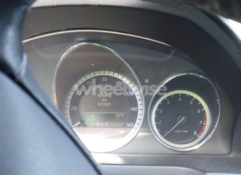 Photo 7 of 2011 Mercedes-benz C 300 LUXURY/SPORT (VIN WDDGF5EB5BR161582)
