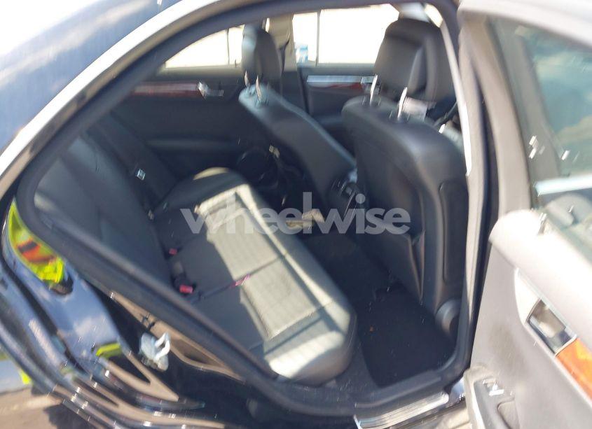 Photo 8 of 2011 Mercedes-benz C 300 LUXURY/SPORT (VIN WDDGF5EB5BR161582)