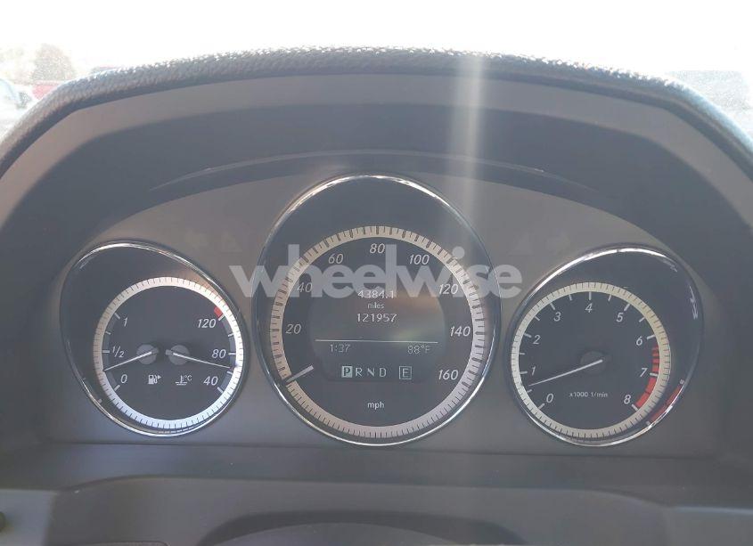 Photo 7 of 2011 Mercedes-benz C 300 LUXURY/SPORT (VIN WDDGF5EB6BR146993)