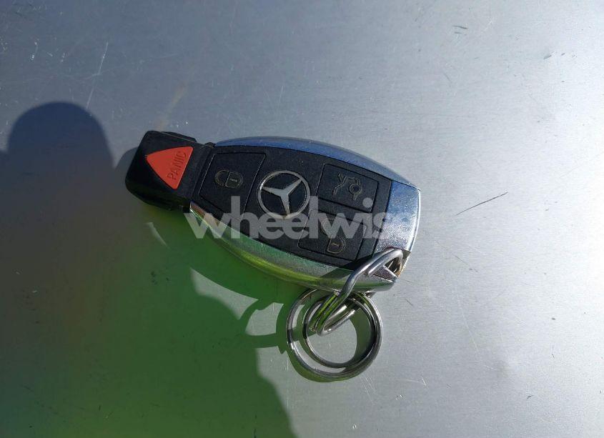 Photo 11 of 2011 Mercedes-benz C 300 LUXURY/SPORT (VIN WDDGF5EB6BR185986)