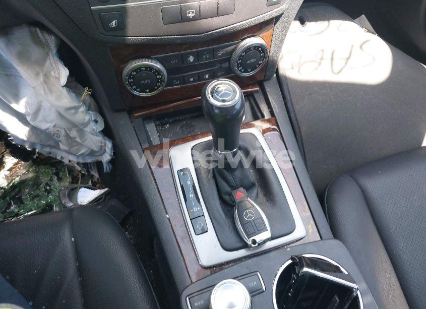 Photo 11 of 2011 Mercedes-benz C 300 LUXURY/SPORT (VIN WDDGF5EB7BR156058)