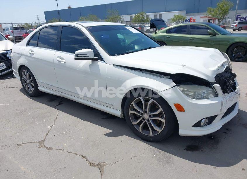 2010 Mercedes-benz C 300 LUXURY/SPORT (VIN WDDGF5EB8AF444008) main photo