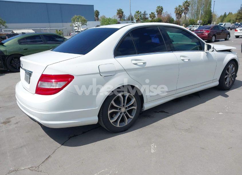 Photo 4 of 2010 Mercedes-benz C 300 LUXURY/SPORT (VIN WDDGF5EB8AF444008)