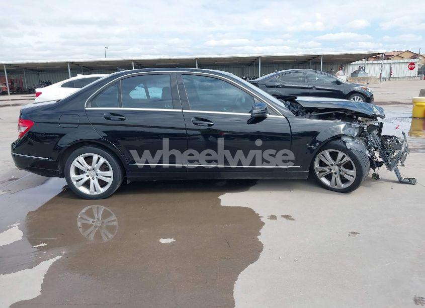 Photo 14 of 2010 Mercedes-benz C 300 LUXURY/SPORT (VIN WDDGF5EB8AR091199)