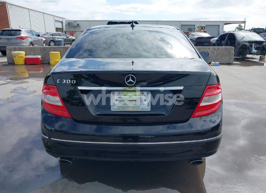Photo 17 of 2010 Mercedes-benz C 300 LUXURY/SPORT (VIN WDDGF5EB8AR091199)