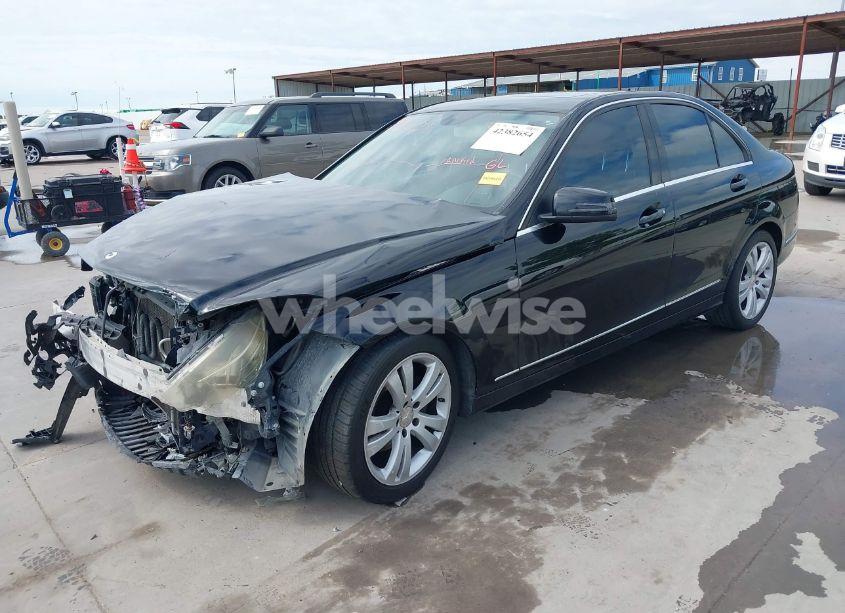 Photo 2 of 2010 Mercedes-benz C 300 LUXURY/SPORT (VIN WDDGF5EB8AR091199)