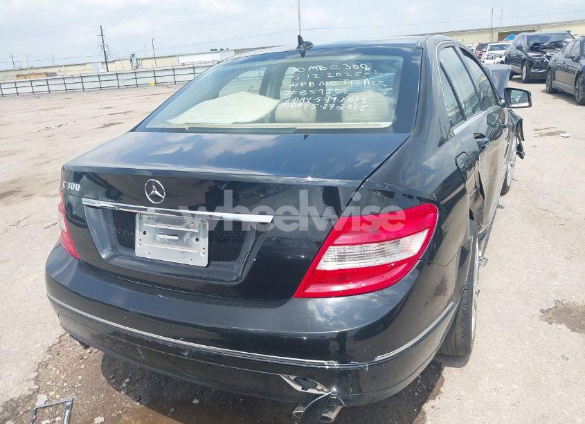 Photo 16 of 2010 Mercedes-benz C 300 LUXURY/SPORT (VIN WDDGF5EB8AR131278)