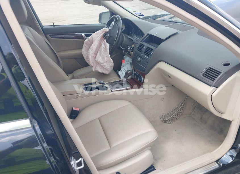 Photo 5 of 2010 Mercedes-benz C 300 LUXURY/SPORT (VIN WDDGF5EB8AR131278)