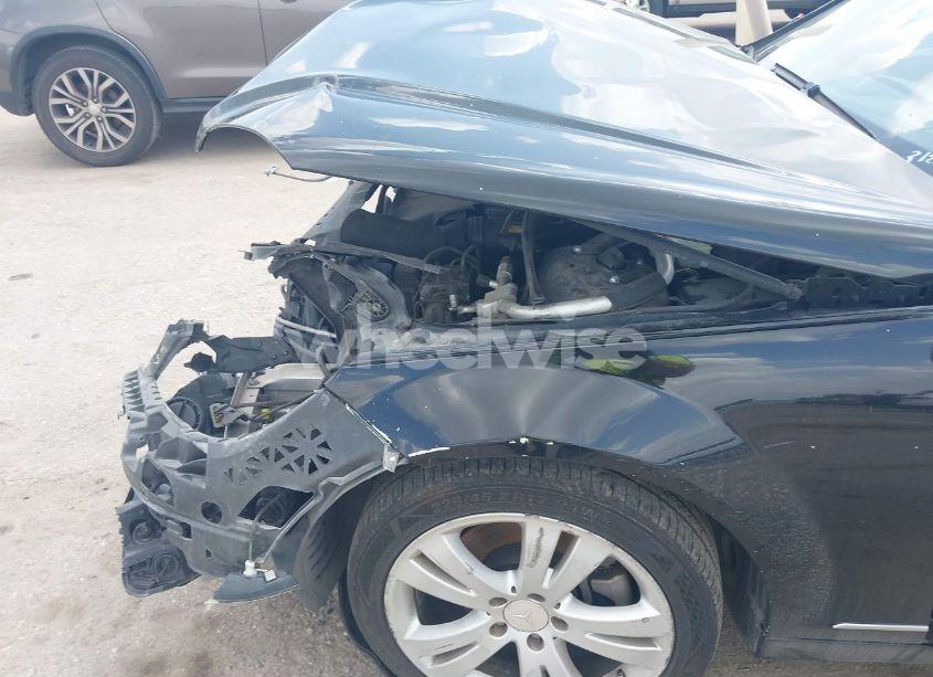 Photo 6 of 2010 Mercedes-benz C 300 LUXURY/SPORT (VIN WDDGF5EB8AR131278)