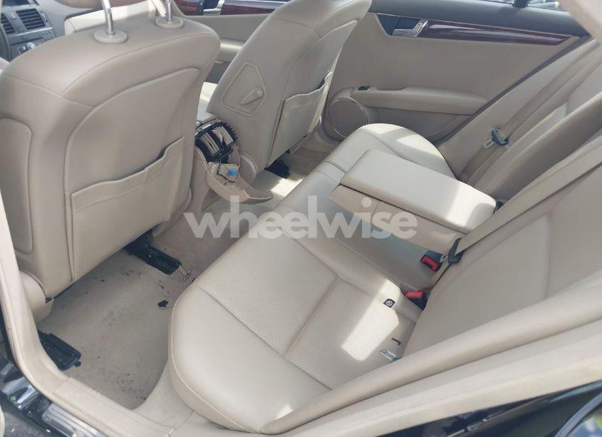 Photo 8 of 2010 Mercedes-benz C 300 LUXURY/SPORT (VIN WDDGF5EB8AR131278)