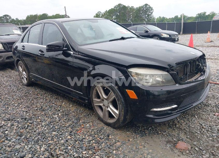 2011 Mercedes-benz C 300 LUXURY/SPORT (VIN WDDGF5EB8BR141083) main photo