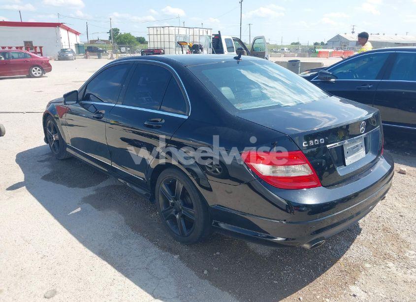 Photo 3 of 2011 Mercedes-benz C 300 LUXURY/SPORT (VIN WDDGF5EB8BR155906)