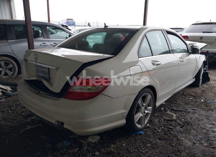 Photo 4 of 2011 Mercedes-benz C 300 LUXURY/SPORT (VIN WDDGF5EBXBA520875)