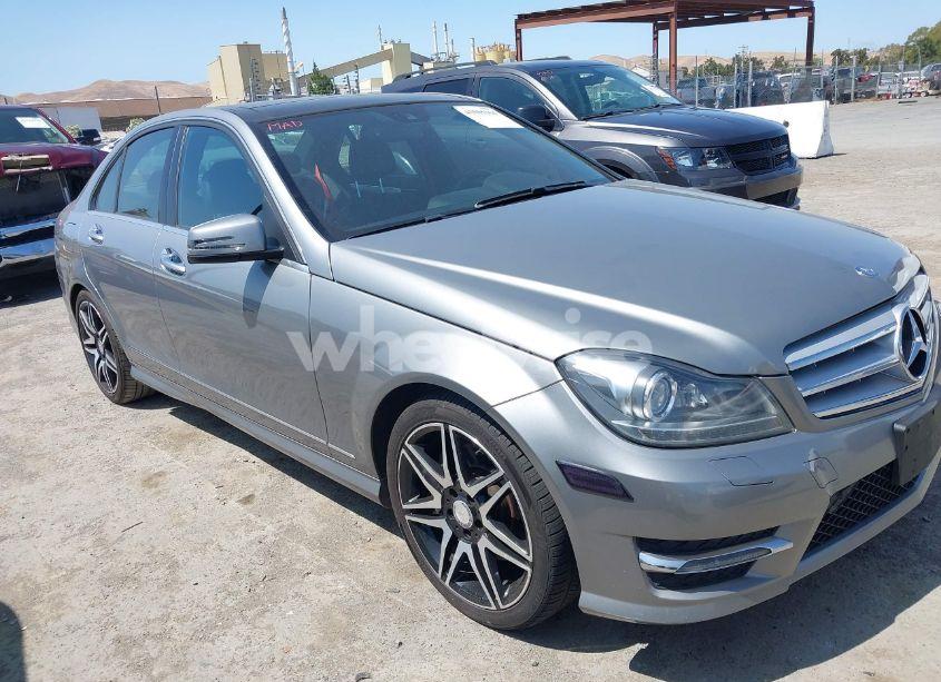 2013 Mercedes-benz C 350 SPORT (VIN WDDGF5HB9DA845290) main photo