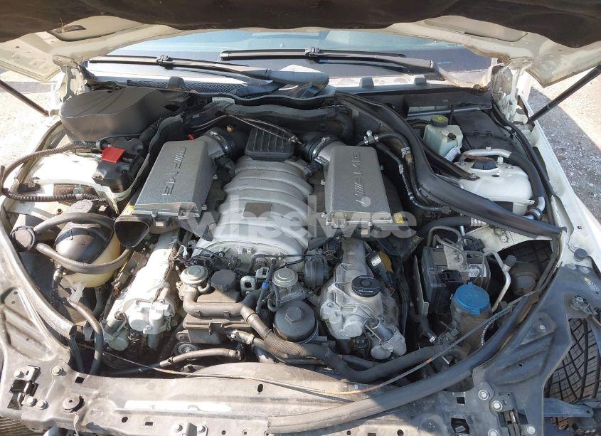 Photo 10 of 2009 Mercedes-benz C 63 AMG (VIN WDDGF77X49F275105)
