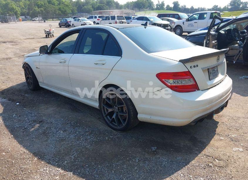 Photo 3 of 2009 Mercedes-benz C 63 AMG (VIN WDDGF77X49F275105)