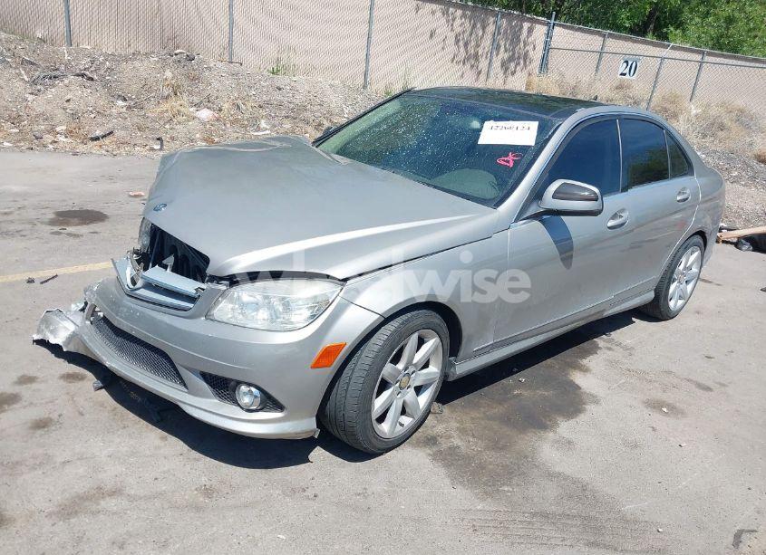 Photo 2 of 2009 Mercedes-benz C 300 LUXURY 4MATIC/SPORT 4MATIC (VIN WDDGF81X09R071799)