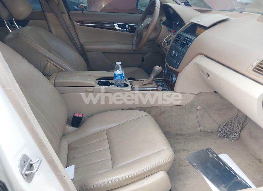 Photo 5 of 2008 Mercedes-benz C 300 3.0L LUXURY/SPORT 4MATIC (VIN WDDGF81X18F146185)