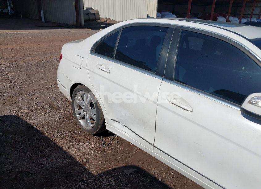 Photo 6 of 2008 Mercedes-benz C 300 LUXURY 4MATIC/SPORT 4MATIC (VIN WDDGF81X28F103832)