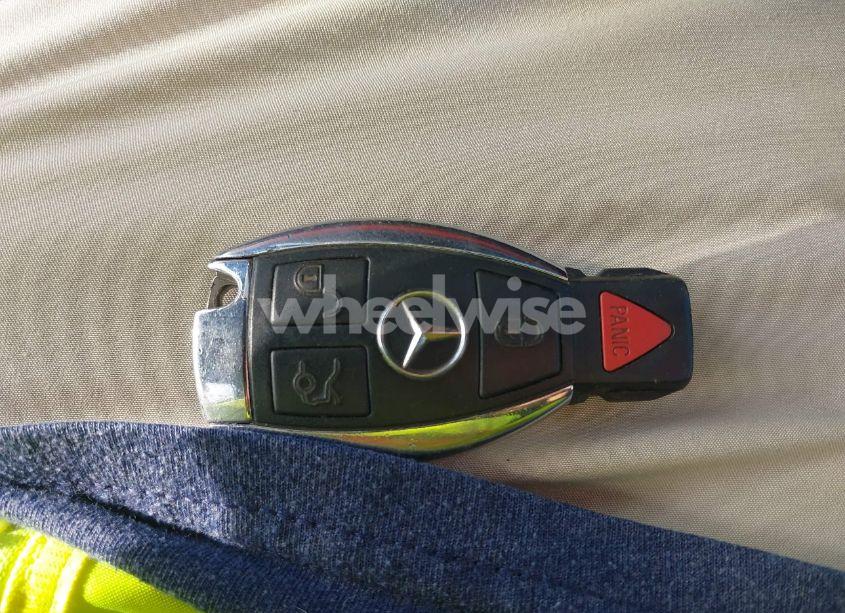 Photo 11 of 2009 Mercedes-benz C 300 LUXURY 4MATIC/SPORT 4MATIC (VIN WDDGF81X39R060084)