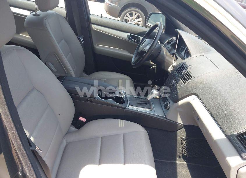 Photo 5 of 2008 Mercedes-benz C 300 LUXURY 4MATIC/SPORT 4MATIC (VIN WDDGF81X58F175432)