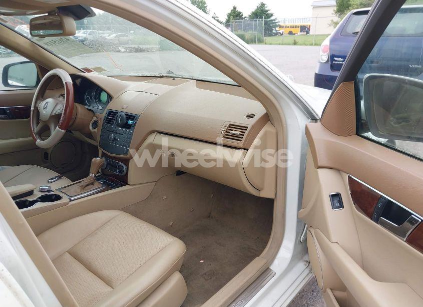 Photo 5 of 2008 Mercedes-benz C 300 LUXURY 4MATIC/SPORT 4MATIC (VIN WDDGF81X58F182946)