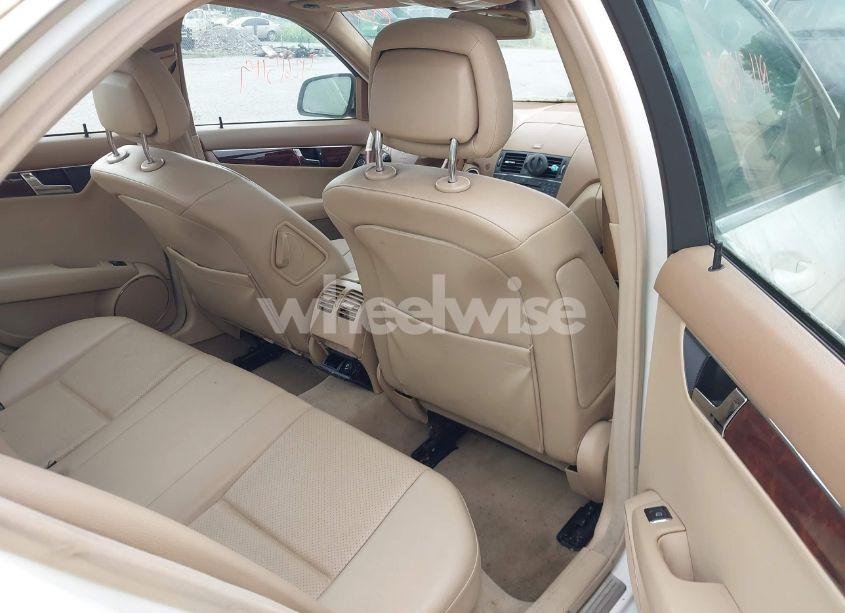 Photo 8 of 2008 Mercedes-benz C 300 LUXURY 4MATIC/SPORT 4MATIC (VIN WDDGF81X58F182946)