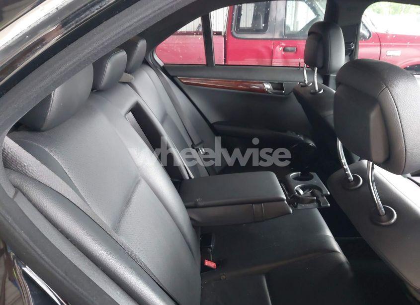 Photo 8 of 2009 Mercedes-benz C 300 LUXURY 4MATIC/SPORT 4MATIC (VIN WDDGF81X59R079865)