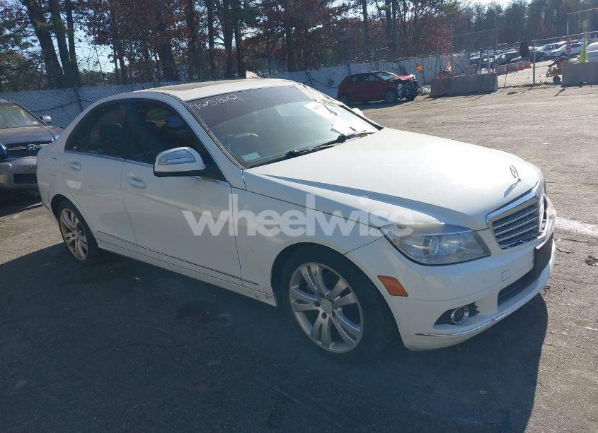 2008 Mercedes-benz C 300 4MATIC (VIN WDDGF81XX8F175880) main photo
