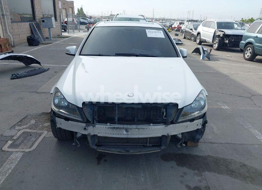Photo 6 of 2013 Mercedes-benz C 300 LUXURY 4MATIC/SPORT 4MATIC (VIN WDDGF8AB0DA779904)